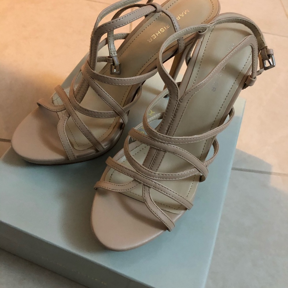 MARC FISHER JASLYN STRAPPY SANDALS, Natural color - Picture 6 of 7
